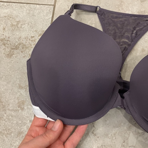 victoria’s secret bra - Picture 2 of 7